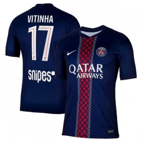 Jalkapallo Pelipaidat/Peliasut Paris Saint-Germain Vitinha 17 Kotipelipaita 2025-26